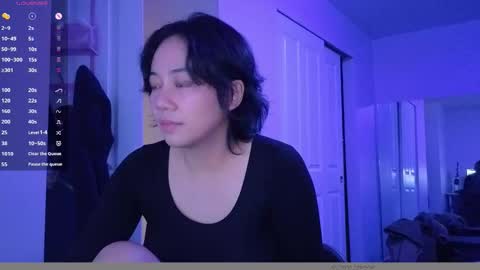 leash online show from February 5, 3:10 am