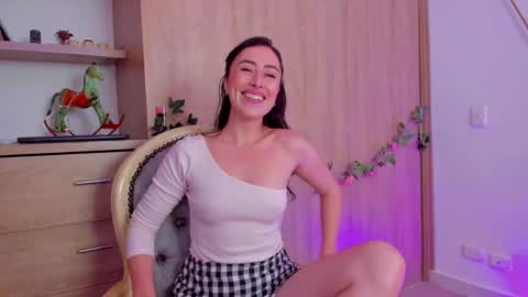 Amatista online show from March 24, 6:25 pm