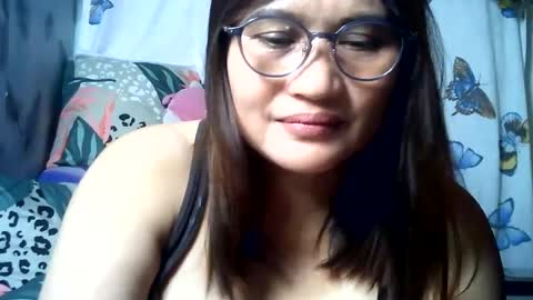 amazing angel online show from July 1, 12:03 pm