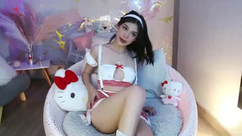 Ambar online show from May 12, 9:02 pm