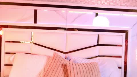 Julieta  online show from October 13, 12:07 pm