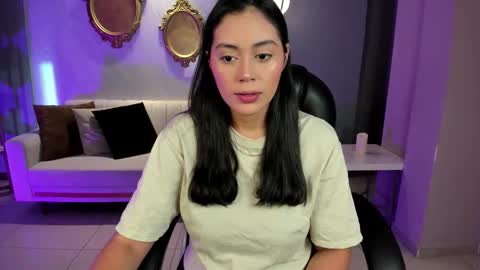 Snapshot of ambarjames_ chatting on October 20, 11:26 am Ambar  online show from October 20, 11:26 am
