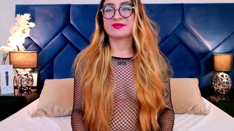 AmbarSantany  online show from November 29, 12:40 am