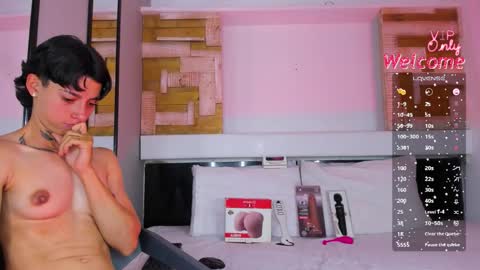 Amber  online show from March 10, 5:39 pm