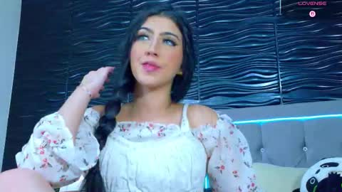 amber_bull online show from October 2, 3:33 pm