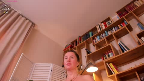 Amber online show from April 2, 8:43 am