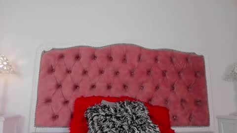 Snapshot of amber_roose75 chatting on October 12, 12:09 pm julieta online show from October 12, 12:09 pm