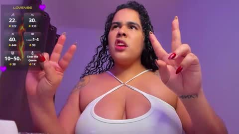 Snapshot of amber_smith20 chatting on September 14, 12:13 am find me here ---    online show from September 14, 12:13 am