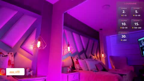 Tell me Amber online show from October 9, 5:02 am