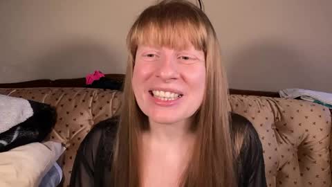 Amberglo Anderson online show from May 20, 3:07 pm