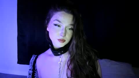 Snapshot of amberkinsley chatting on November 1, 7:07 am amberkinsley online show from November 1, 7:07 am