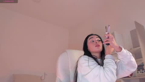 Amber online show from November 28, 12:23 pm