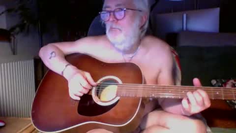 Amberr11 online show from February 10, 11:41 pm