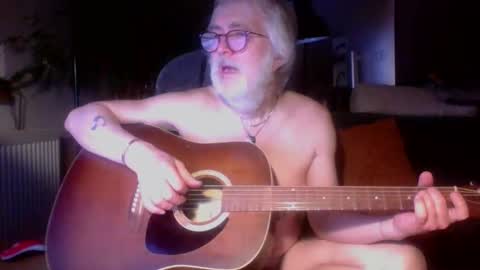 Amberr11 online show from February 2, 12:30 am