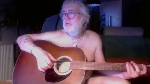 Amberr11 online show from February 3, 12:40 am