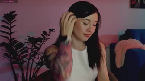 Moon inst 4mbientmoon online show from October 3, 5:32 pm