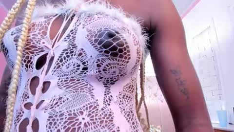 Amelia Adams online show from December 19, 8:26 pm