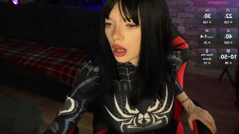 Amelia Aley  online show from February 26, 9:12 am