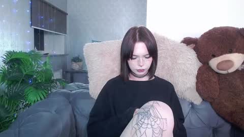 Amelia online show from December 7, 8:00 pm