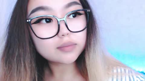 Amelia online show from July 9, 7:18 pm