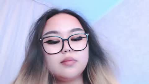Amelia online show from June 29, 3:56 pm