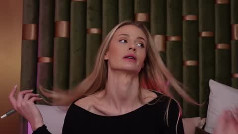 Amelia online show from February 1, 8:50 am