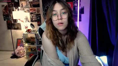 Amelia online show from September 18, 7:23 am