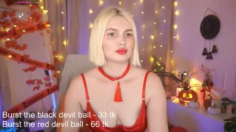  Amelia  online show from November 1, 8:24 am