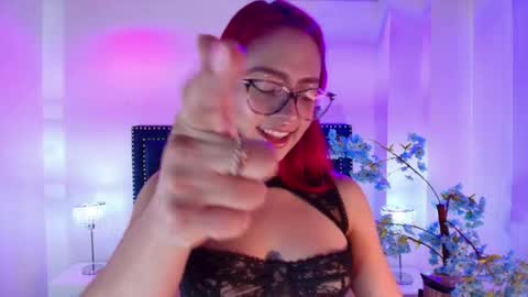 Amelie online show from May 9, 11:27 am