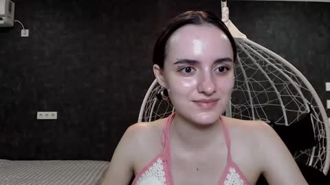 Snapshot of ameliebanshee chatting on October 13, 2:30 pm ameliebanshee online show from October 13, 2:30 pm