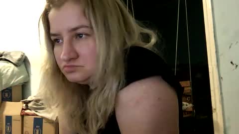 amely12 online show from January 23, 3:43 pm