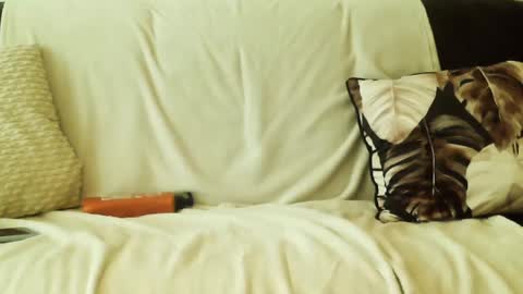 HOT white  naughty leo  xxx online show from October 2, 4:28 pm