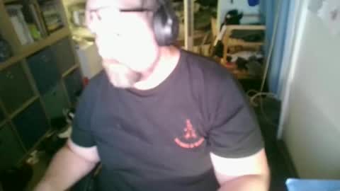 Andy online show from February 25, 1:00 pm