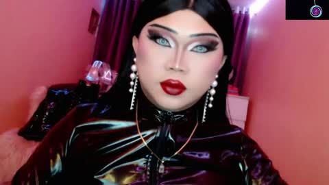 Queen Mireska online show from June 1, 12:50 pm