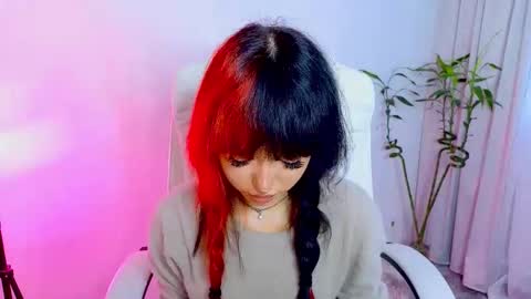    online show from February 8, 11:02 am