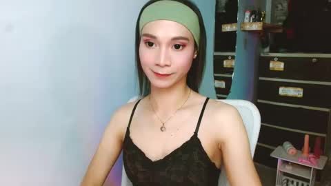 Tina online show from October 24, 7:03 pm