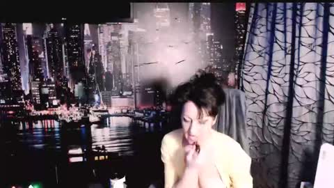 Sarah online show from January 12, 5:53 pm