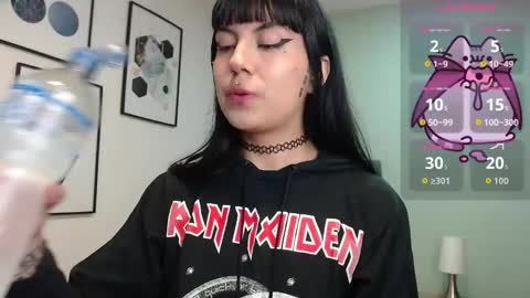 Amy 3 online show from May 22, 5:03 am