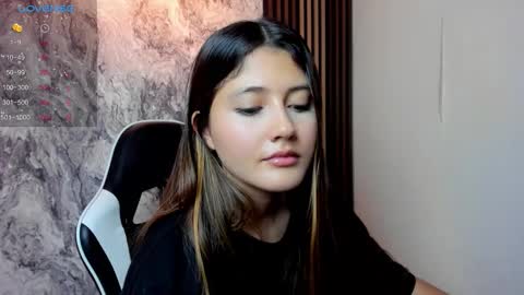 Amy online show from December 4, 7:57 pm