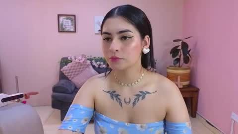 Amy online show from November 3, 8:32 pm