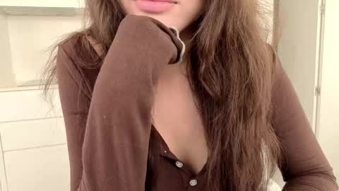 girl next door named Amy online show from February 26, 1:47 pm