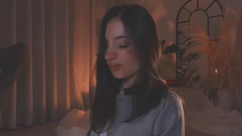 Snapshot of amyarmstrong chatting on September 29, 1:15 am Amy Armstrong online show from September 29, 1:15 am