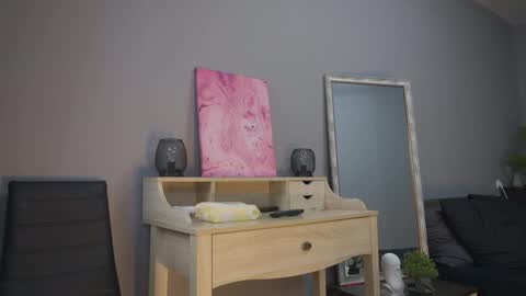 amylanee online show from October 15, 8:37 am