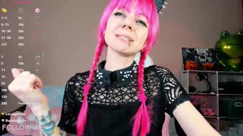 Snapshot of amyrose69 chatting on September 22, 6:56 pm Amy Rose online show from September 22, 6:56 pm