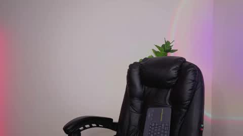 Snapshot of amyross1 chatting on September 25, 7:04 am Aleja  online show from September 25, 7:04 am