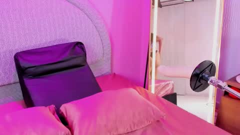 amywhitte_ online show from November 16, 9:50 pm