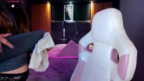 Ana online show from September 14, 9:27 pm