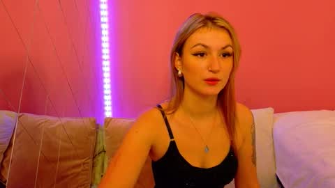 anaayss online show from November 17, 4:15 am