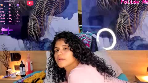 anabacker01 online show from October 4, 7:22 pm