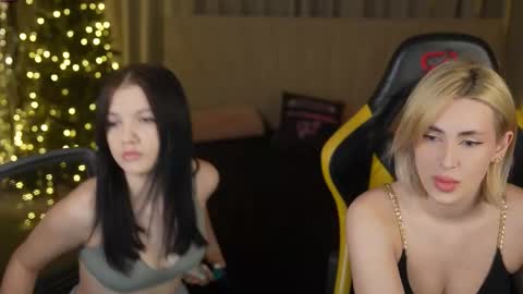 Sweet girls online show from December 21, 3:18 pm